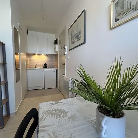 Apartament 4 Personnes Proche Port Avec Parking - Fr-1-249-434 Agde